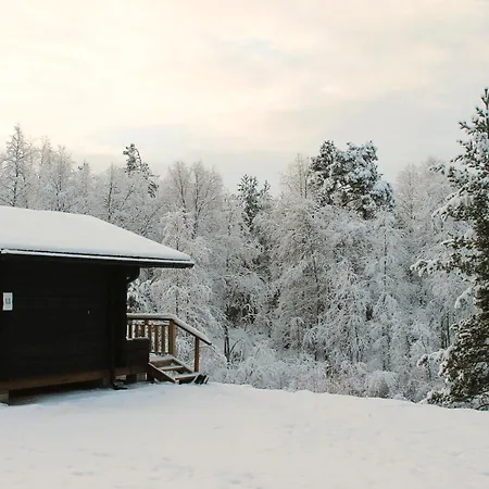营地 伊瓦洛河露营酒店 3*