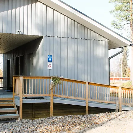 营地 伊瓦洛河露营酒店 3*